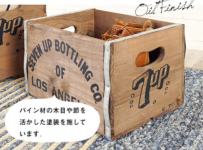 パイン材の質感を活かす塗装