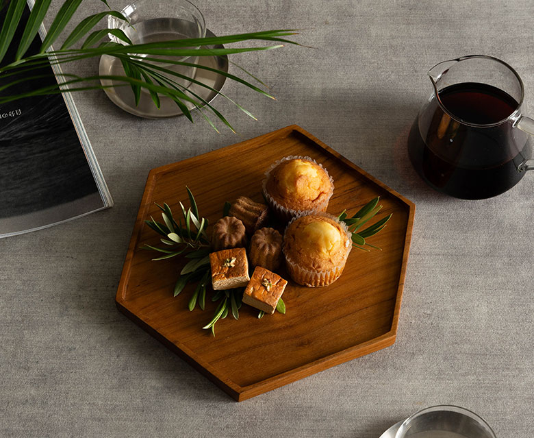 AYUNA アユナシリーズ］チーク無垢材 六角形トレイMサイズ[14285