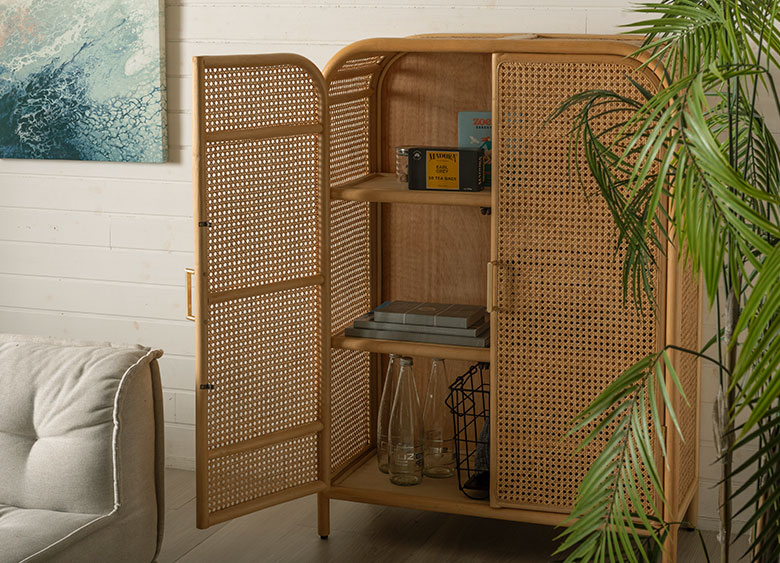 ラタンならではの軽さと通気性