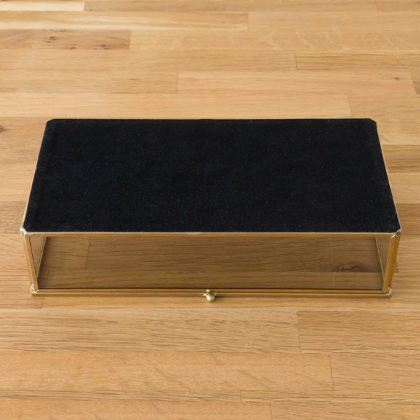 ガラスと真鍮でできた ジュエリーボックス (63280) ガラス