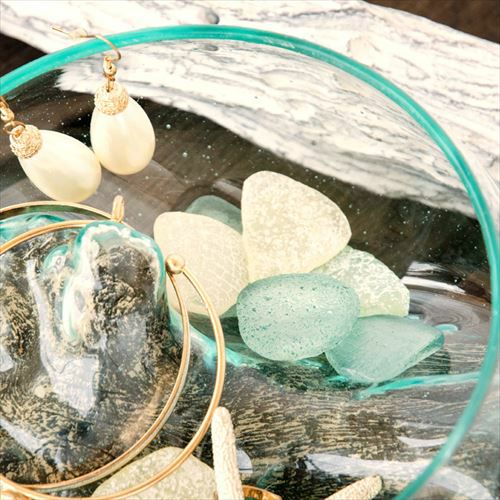 レジンでできた シーグラス のオブジェ 18個入り(65930)【生活雑貨の