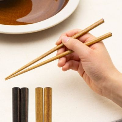 【メール便対応】箸 はし 木製 19cm 食洗機対応 コンパクト [90214]【 天然木 日本製 染箸 食器洗浄機対応 ナチュラル 小さめ 短め シンプル 男女兼用 ユニセックス 子供 携帯用 ランチ用】