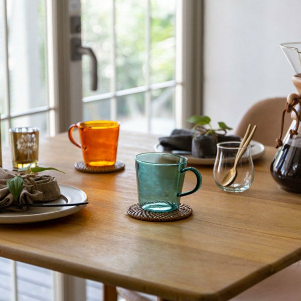 絶妙な より分け シンプルなファッション六角形のガラスカップ