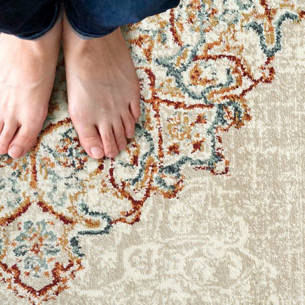 ラグ ペルシャ風 ラグマット 赤 アイボリー 約 130×190cm エジプト製