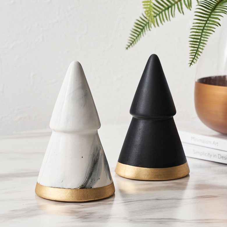 ツリーオブジェセラミックSサイズ約W8cmD8cmH14cmクリスマスツリークリスマスツリーオブジェクリスマスグッズ置き物置物陶磁器磁器デコレーションインテリア小物ハンドメイドモダンスタイリッシュおしゃれ北欧雑貨インテリア西海岸[34629]