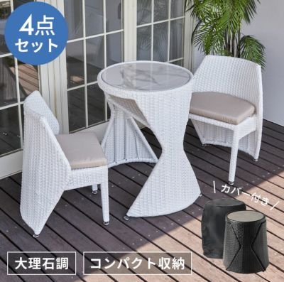 ベランダを素敵なカフェに 驚くほどコンパクト...